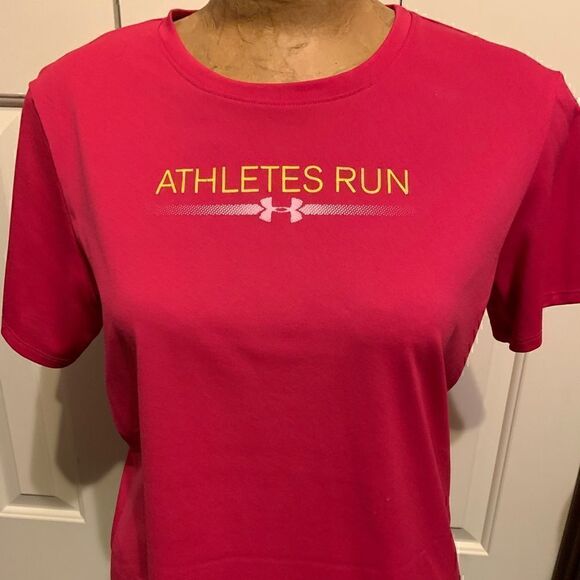 Women’s Under Armour Athletes Run S/S Heatgear - Picture 1 of 5